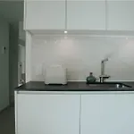 Nieuw Nabij Het Met Privégarage Appartement *