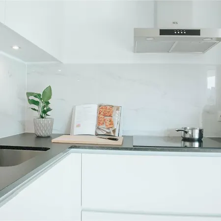 Apartment The Waves - Nieuw Nabij Het Met Privegarage Ostende